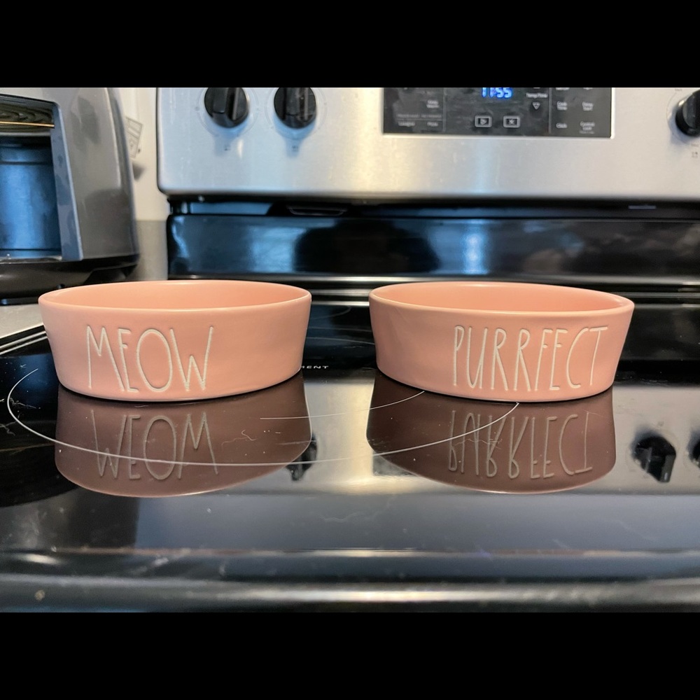 Rae Dunn cat dishes